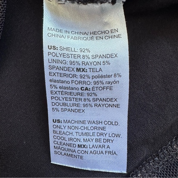 Chico's Women’s Black‎ Brown Cheetah Block Mesh Knit Top Short Sleeve Size XL - Picture 6 of 6